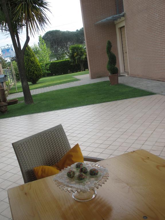 Bed And Breakfast Zia Calci Εξωτερικό φωτογραφία